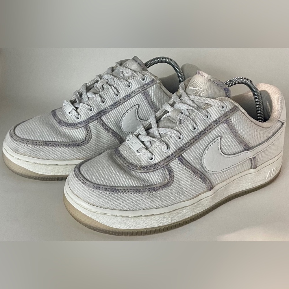 Nike Air Force AF1 “ Lavender” Sneaker